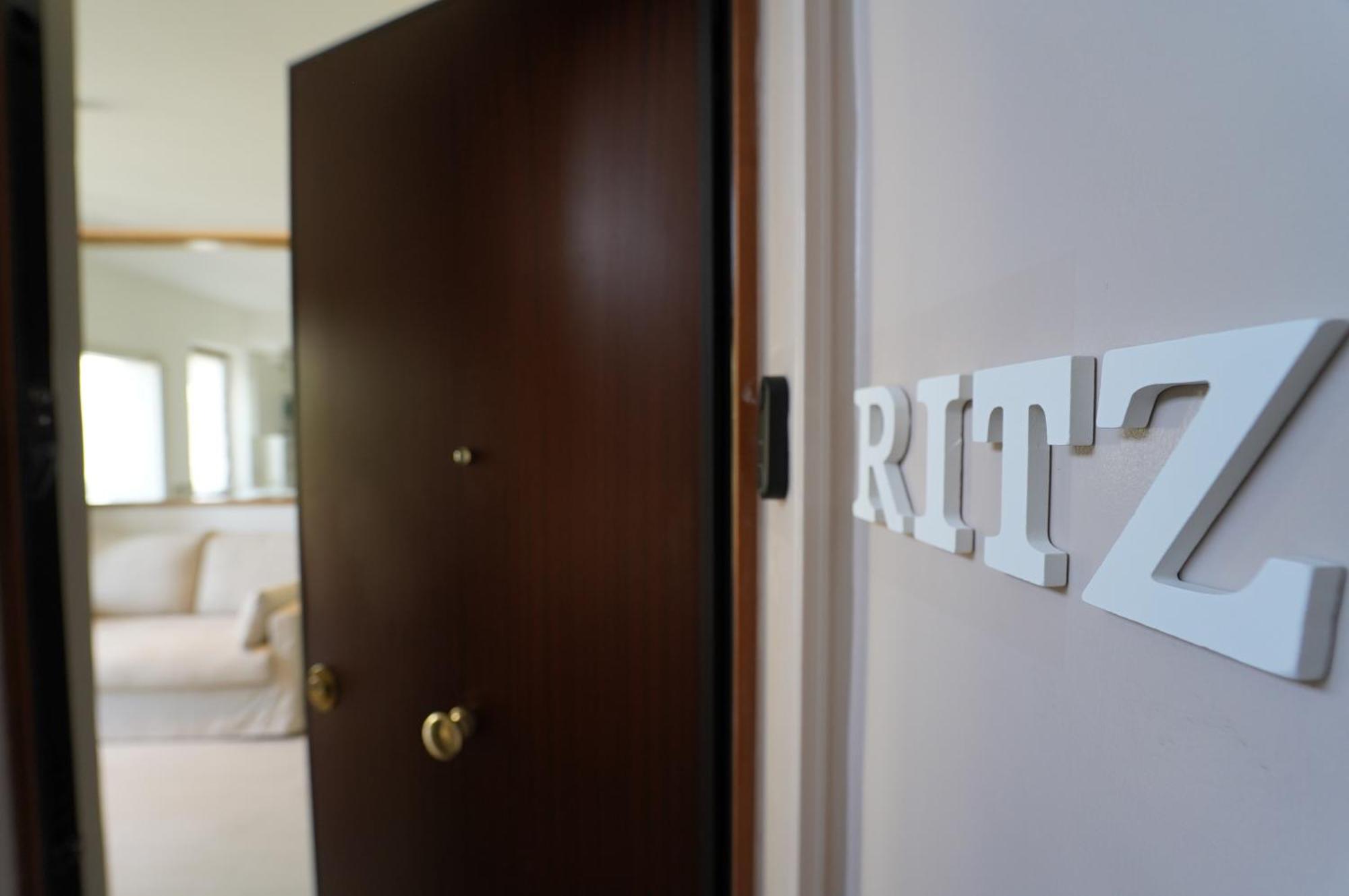 Ferienwohnung Ritz Salerno Exterior foto